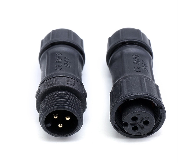 m12拖线板接线端子